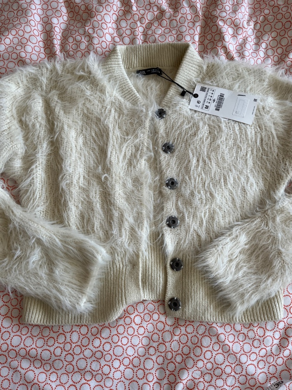 NWT Zara Cream Fuzzy Button Cardigan